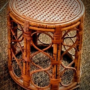 Vintage 1970s Rattan stool/ plant stand